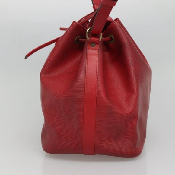LOUIS VUITTON Epi Petit Noe Shoulder Bag Red - Picture 4 of 16